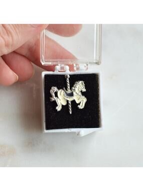 Vintage 1980s Carousel Horse Enamel Lapel Pin 0.75", Retro Silver Tone